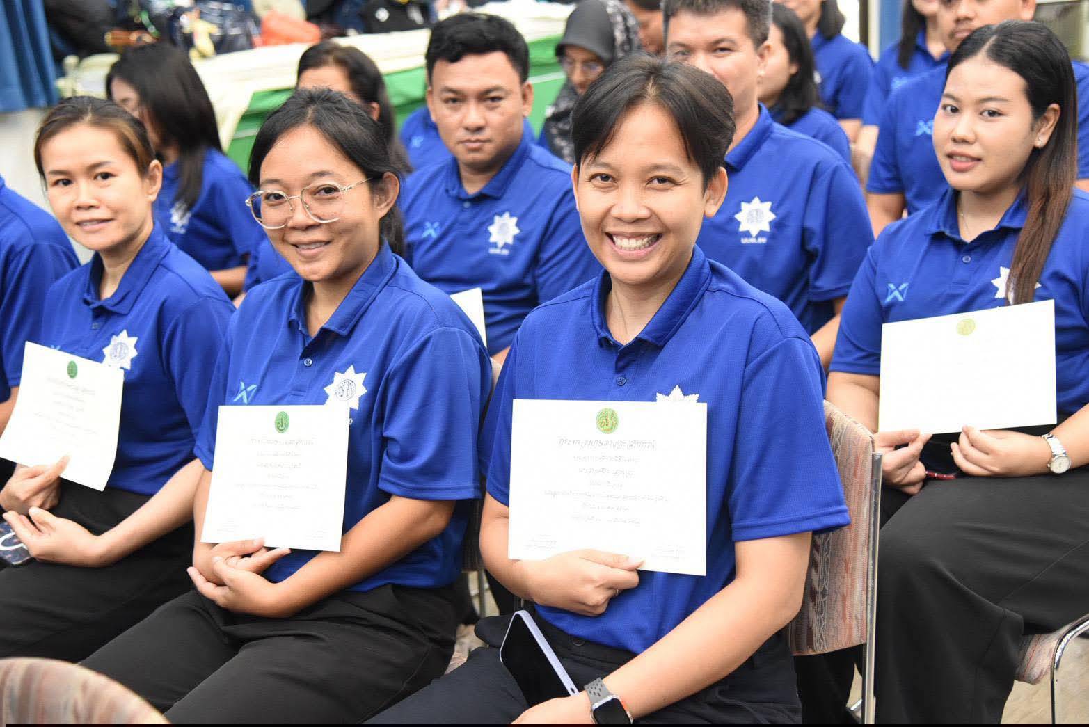 title - รองปลัดกระทรวงเกษตรและสหกรณ์ เป็นประธานในพิธีปิดและมอบประกาศนียบัตรแก่ผู้ผ่านการฝึกอบรมหลักสูตร นักบริหารการพัฒนาการเกษตรและสหกรณ์ ระดับต้น รุ่นที่ 80 ณ หอประชุมหม่อมราชวงศ์หญิงรสลิน คัคณางค์ ศูนย์ส่งเสริมและพัฒนาอาชีพเสริมนอกภาคการเกษตร (ศูนย์ศิลปาชีพ บางไทรฯ (เดิม))